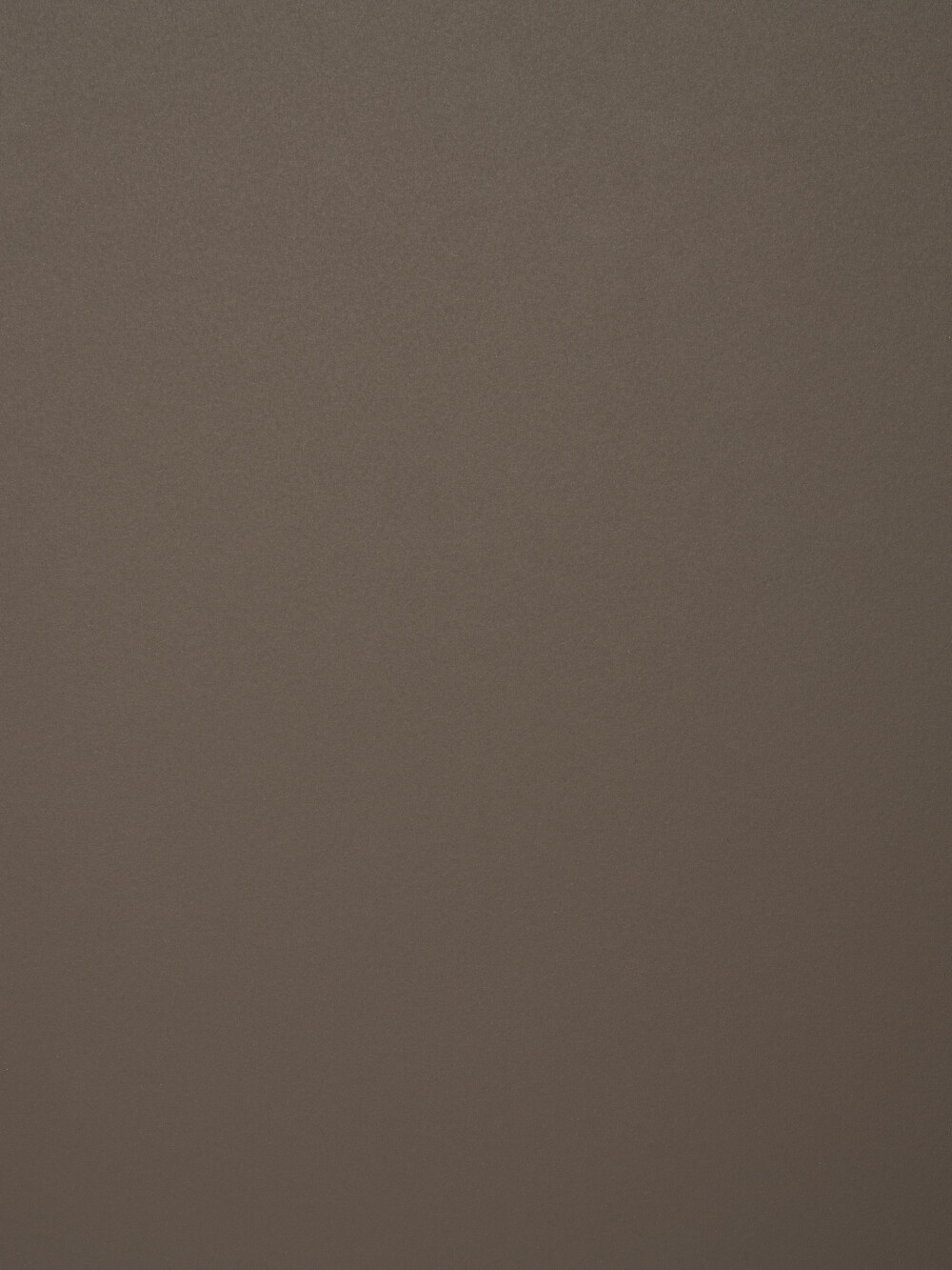 Nahaufnahme der Linoleum-Oberfläche in Mauve von Faust – matt, fein strukturiert, mit gedämpftem Violettbraun und ruhiger Anmutung.